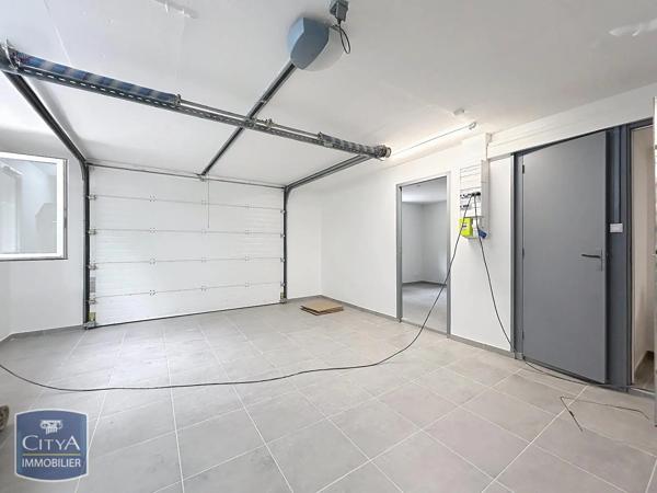 Local professionnel à louer 45.05m² Pommiers (69480)