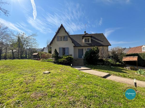 Maison Cerny 7 pièce(s) 145 m2