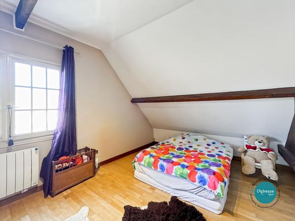Maison Cerny 7 pièce(s) 145 m2