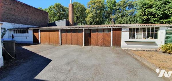 Maison avec 3 garages