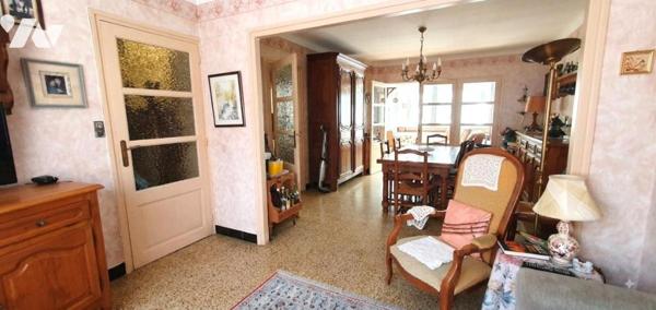 Maison avec 3 garages