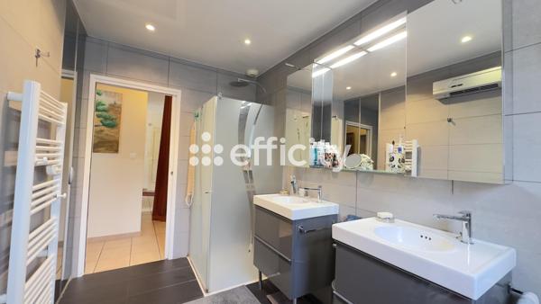 Maison 5 pièces - 144 m² Exclusivité efficity