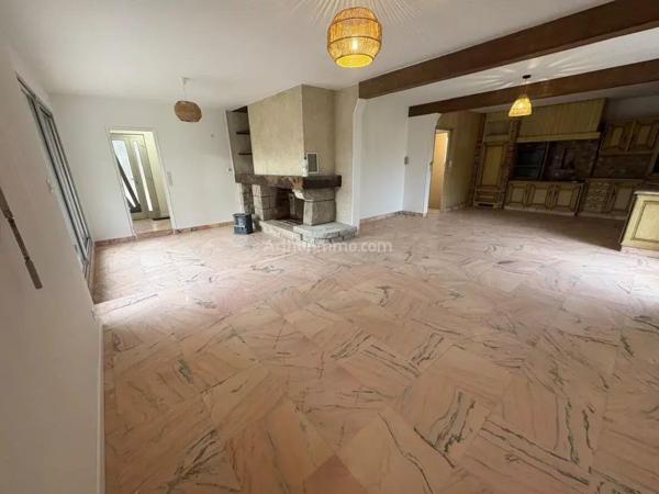 Vente Maison 7 pièces 161 m2 à Ploumagoar