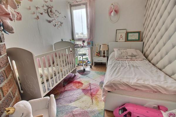 Appartement duplex 6 pièces 102.85 m2 ORLY