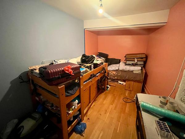 Meaux maison HYPER centre ville avec local professionnel