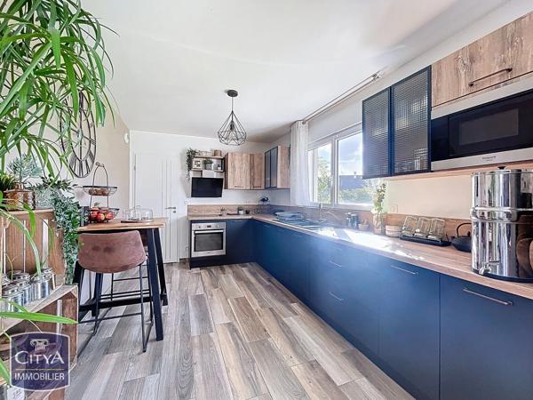 Maison à vendre 6 pièces 131.45m² Lèves (28300)