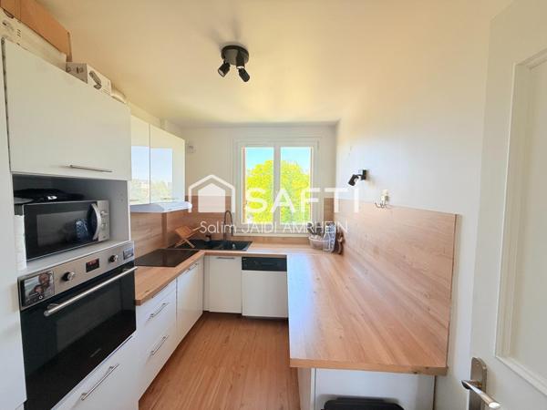 Appartement lumineux proche RER E, balcon, parking