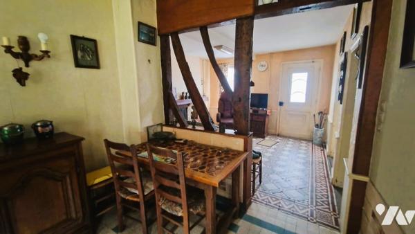 MAISON MITOYENNE À RÉNOVER