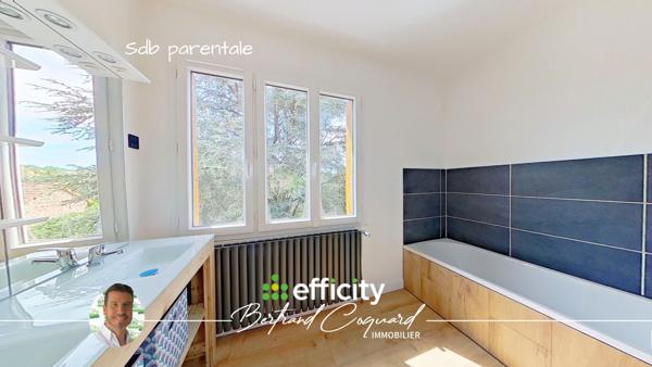 Maison
         4 pièces
        - 72 m² Exclusivité 198 000 € *