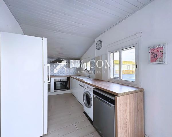 Chalet 8 pièce(s) 5 chambre(s) 100 m²