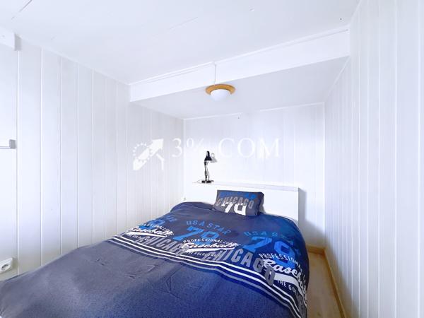 Chalet 8 pièce(s) 5 chambre(s) 100 m²