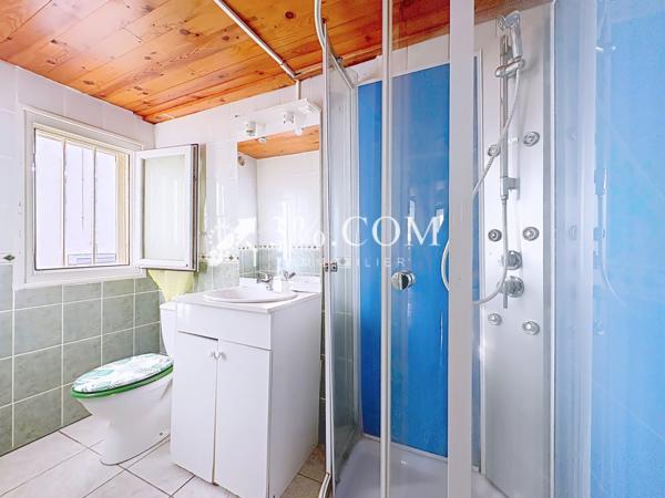 Chalet 8 pièce(s) 5 chambre(s) 100 m²