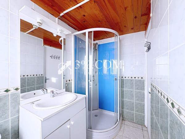 Chalet 8 pièce(s) 5 chambre(s) 100 m²