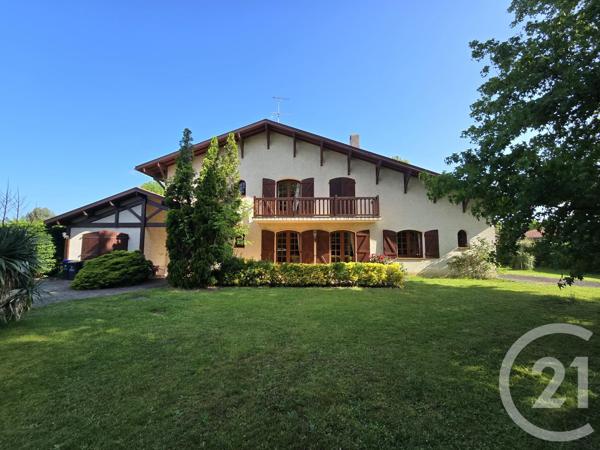 Maison à vendre  10 pièces - 230 m 2   BIGANOS  - 33