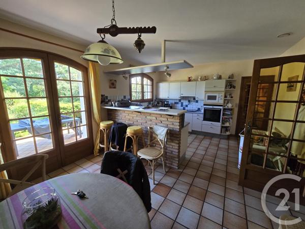 Maison à vendre  10 pièces - 230 m 2   BIGANOS  - 33