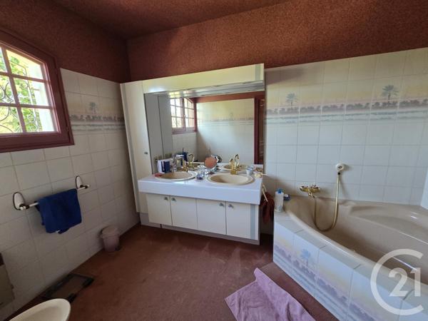 Maison à vendre  10 pièces - 230 m 2   BIGANOS  - 33
