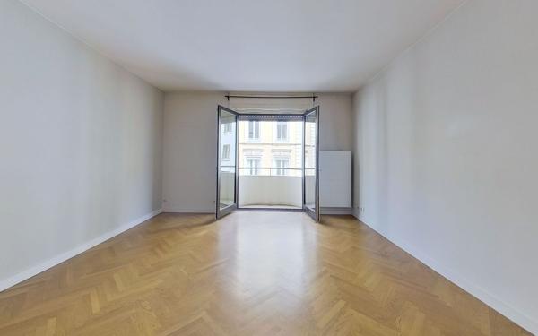 Appartement à vendre    3 pièces • 76,06 m2 Lyon 6