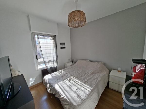Appartement T3 à vendre  3 pièces - 60,50 m2 MARSEILLE - 13011