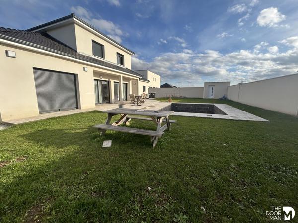 Maison - À vendre - 200 m² - SAINT-DOULCHARD | The Door Man