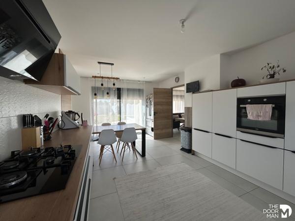 Maison - À vendre - 200 m² - SAINT-DOULCHARD | The Door Man