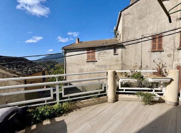 Sant'Andréa-di-Cotone (20221) Maison de village T3 de 87m2