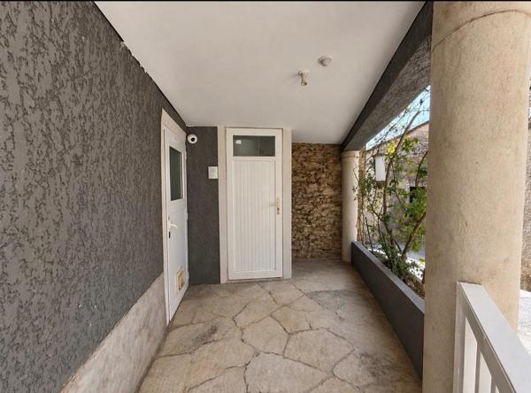 Sant'Andréa-di-Cotone (20221) Maison de village T3 de 87m2