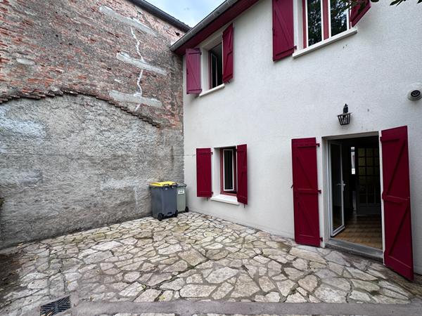 Maison de ville avec cour à vendre 3 chambres Montauban 82