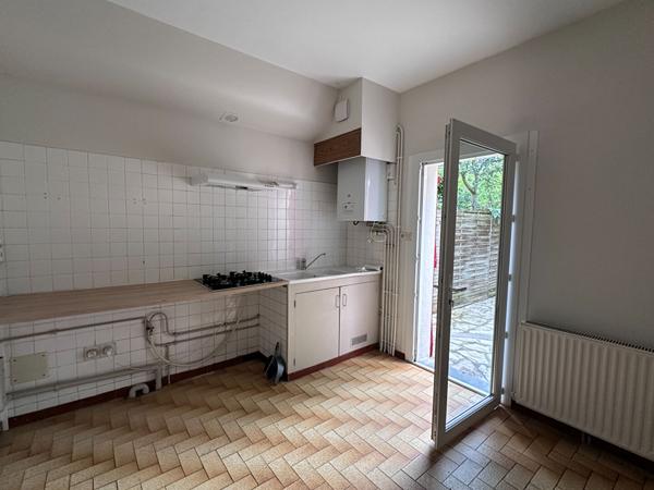 Maison de ville avec cour à vendre 3 chambres Montauban 82