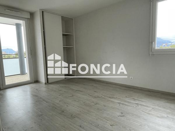 Location Appartement 2 pièces 39.26 m² - 9 RUE RENE VULLIEZ Grenoble 38000