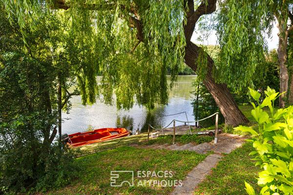 Chalet sur une île privée de la Seine à 45 min de l’Ouest de Paris