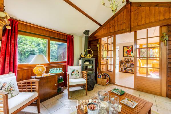 Chalet sur une île privée de la Seine à 45 min de l’Ouest de Paris