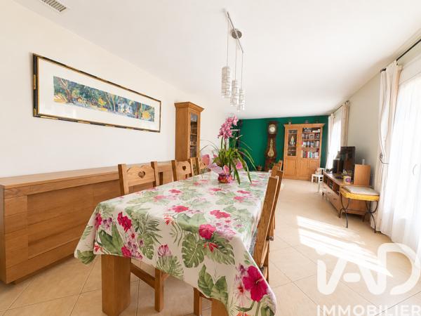 Maison à vendre 6 pièces 120 m² Manduel