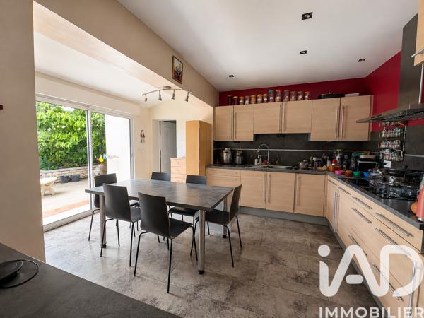 Maison à vendre 6 pièces 120 m² Manduel