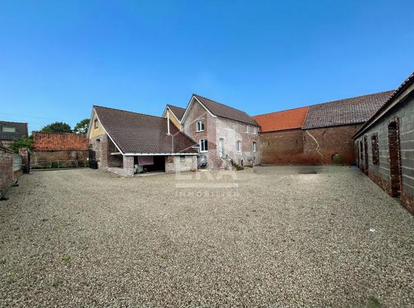 Grands volumes, grands projets : maison 5 chambres + dépendances aménageables