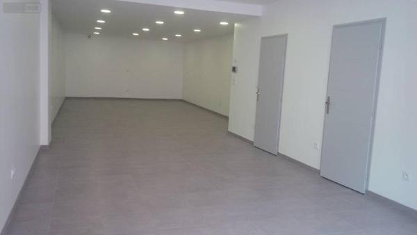 Garage fermé à louer à Lille dans le Nord (59000), ref : H151905   
Gambetta