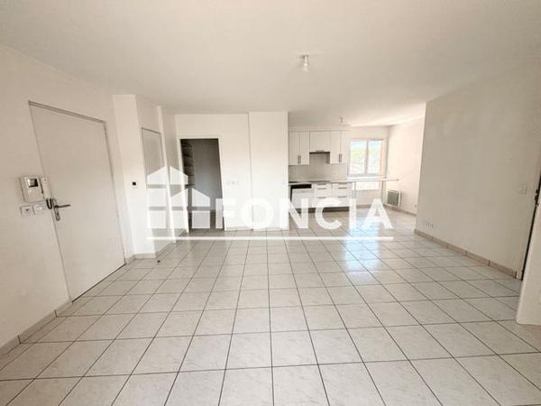 Location Appartement 4 pièces 74.15 m² - 12 RUE DU 11 NOVEMBRE 1918 Tain L'hermitage 26600