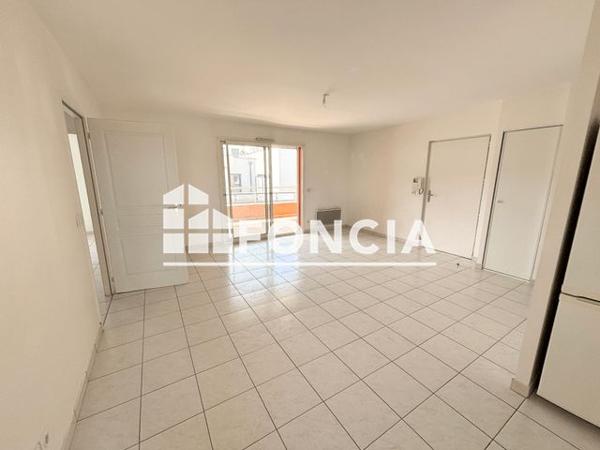 Location Appartement 4 pièces 74.15 m² - 12 RUE DU 11 NOVEMBRE 1918 Tain L'hermitage 26600