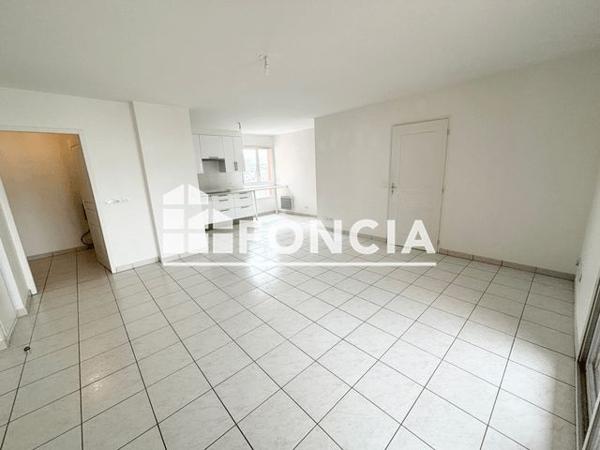 Location Appartement 4 pièces 74.15 m² - 12 RUE DU 11 NOVEMBRE 1918 Tain L'hermitage 26600