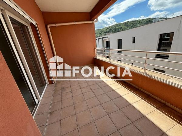 Location Appartement 4 pièces 74.15 m² - 12 RUE DU 11 NOVEMBRE 1918 Tain L'hermitage 26600