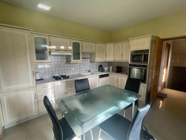 Maison trois chambres