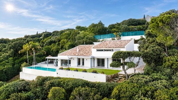 VILLA 6 PIÈCES– VUE MER PANORAMIQUE – LES ISSAMBRES