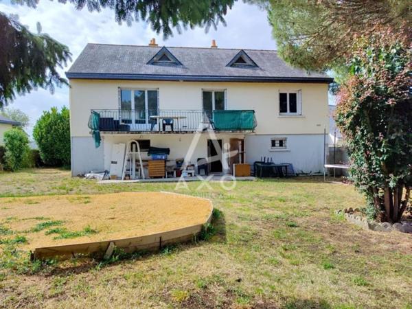 Maison familiale avec jardin et fort potentiel  Bagneux (49400)