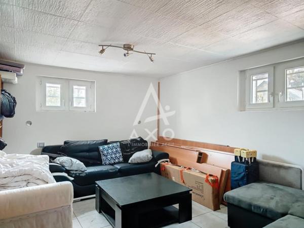 Maison familiale avec jardin et fort potentiel  Bagneux (49400)