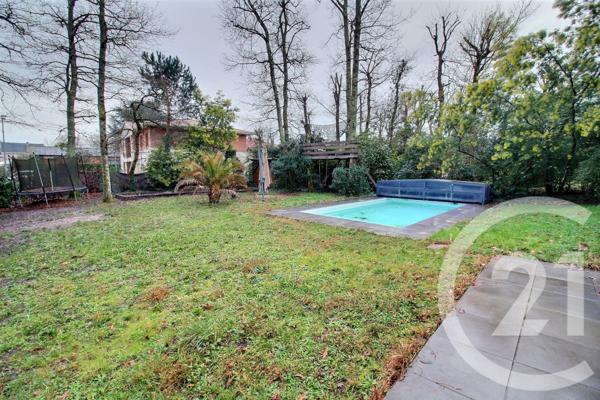 Maison à vendre  6 pièces - 147,31 m2 PESSAC - 33