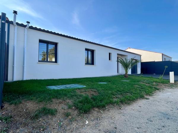 AUX PORTES DE LUCON 85400 CALME ABSOLU VILLA PLAIN PIED 2025 GRAND CONFORT 3 CHAMBRES GARAGE ET SPA