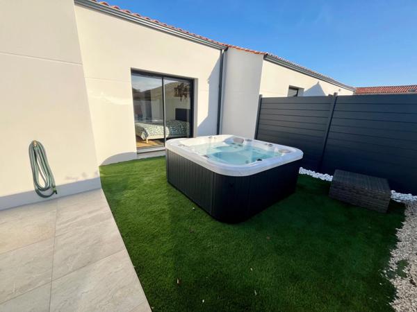 AUX PORTES DE LUCON 85400 CALME ABSOLU VILLA PLAIN PIED 2025 GRAND CONFORT 3 CHAMBRES GARAGE ET SPA