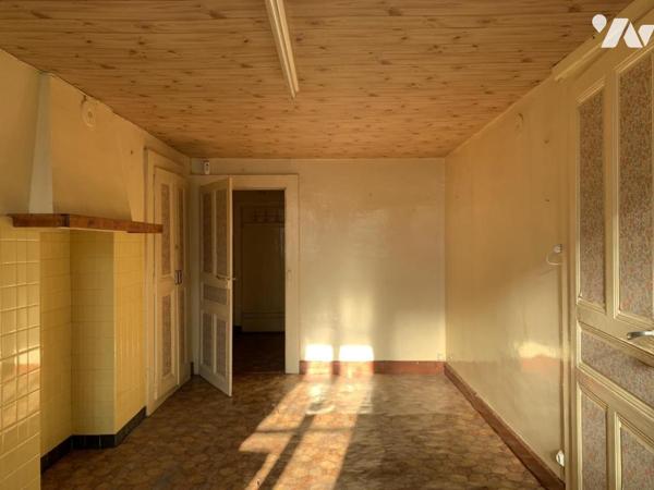 MAISON A VENDRE - GEX - QUARTIER TOUGIN - SH 179 m2 - 8 pièces - Dépendances, cour et jardin