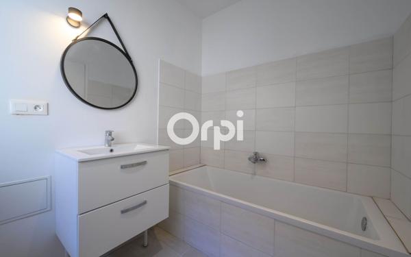 Maison à vendre    3 pièces • 63 m2 Roubaix