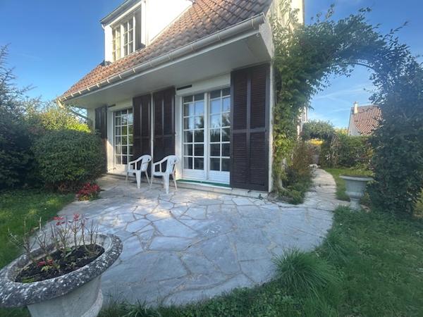 Breuillet (91650) BREUILLET - PORT SUD - MAISON FAMILIALE F5/F6 - VUE SUR LAC - ENVIRONNEMENT IDEAL