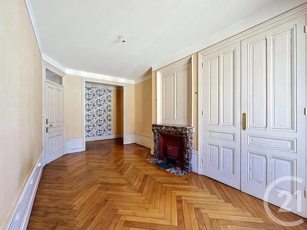 Appartement F2 Bis à vendre  2 pièces - 72,14 m 2   LYON  - 69007